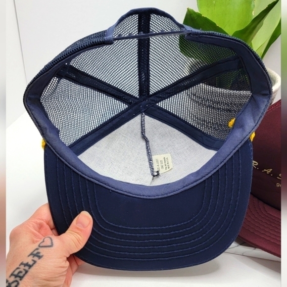 vintage 90s | Envirex gold/navy Made in USA adjustable trucker hat - Picture 3 of 6